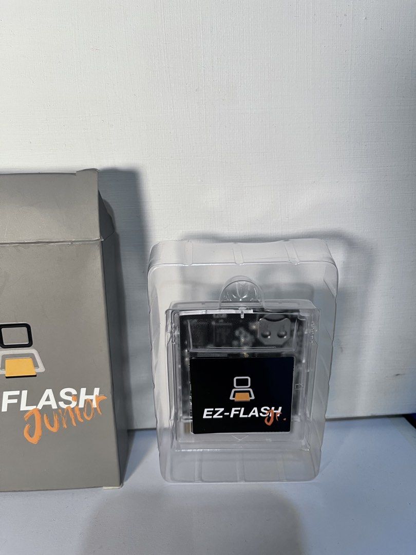 EZ-FLASH Junior GB GBC Flash cart (Category: Cables & Chargers) located in Quezon City. Submitted by ArtsyLife1012 (Listing ID 1455580964, Image 3). Description: EZ-FLASH Junior GB GBC Flash cart NO SD card included Tested working 2,500 Last Price Loc: Tsora Ave, Qc gcash/bpi payment Grab/lalamove delivery .