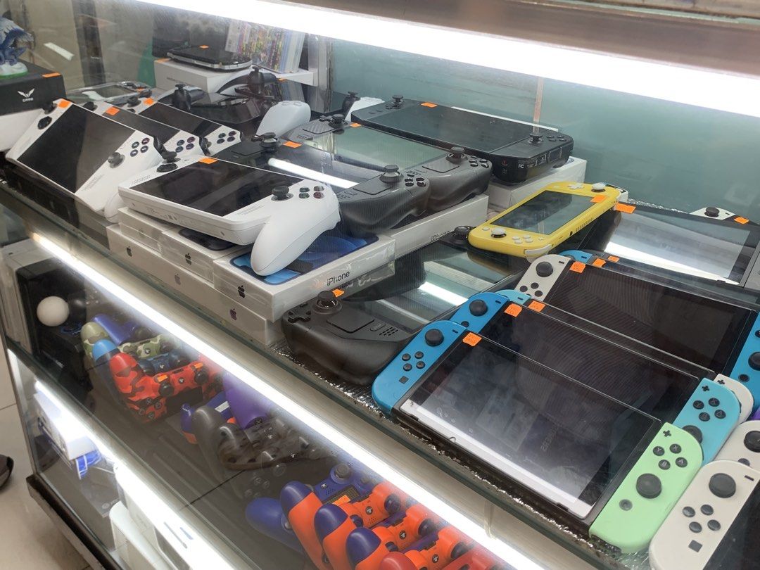 Gaming shop (Category: Nintendo) located in San Juan City. Submitted by safe.trusted_legitseller (Listing ID 1455600798, Image 3). Description: For sale: 1. 🎮 PS5 games 2. 🎮 PS4 games 3. 🎮 Nintendo Switch games 4. 🕹️ PS5 controllers / DualSense 5. 🕹️ Nintendo Switch consoles 6. 🎮 Switch Joy-Con 7. 🎮 Handheld gaming consoles 8. 📽️ Projectors 9. 🎮 Used gaming bundles.