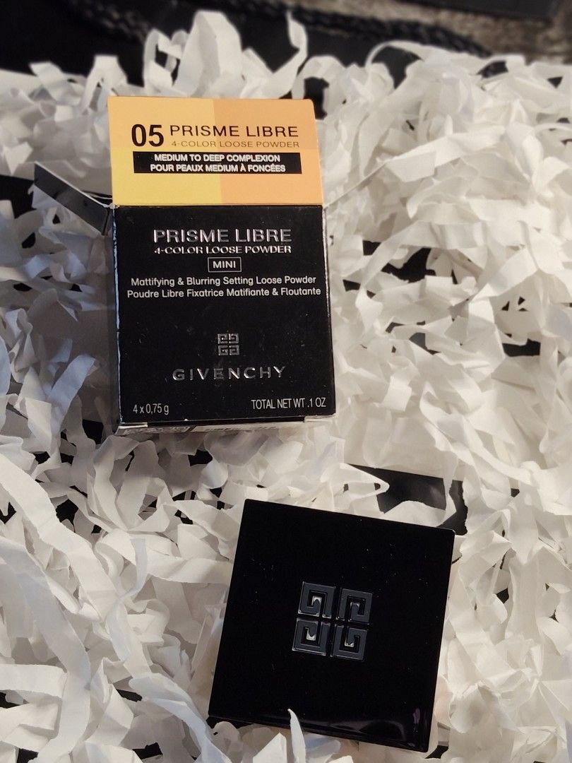 Givenchy Prisme Libre Mini 4-Color Loose Powder Shade 05 (Category: Makeup) located in Manila. Submitted by rustmakeupinc (Listing ID 1455663339, Image 2). Description: - Mini size Givenchy Prisme Libre loose powder - Shade: 05 Popeline Mimosa - Finish: Mattifying and blurring - Best for: Medium to deep complexions - Includes: Original packaging.
