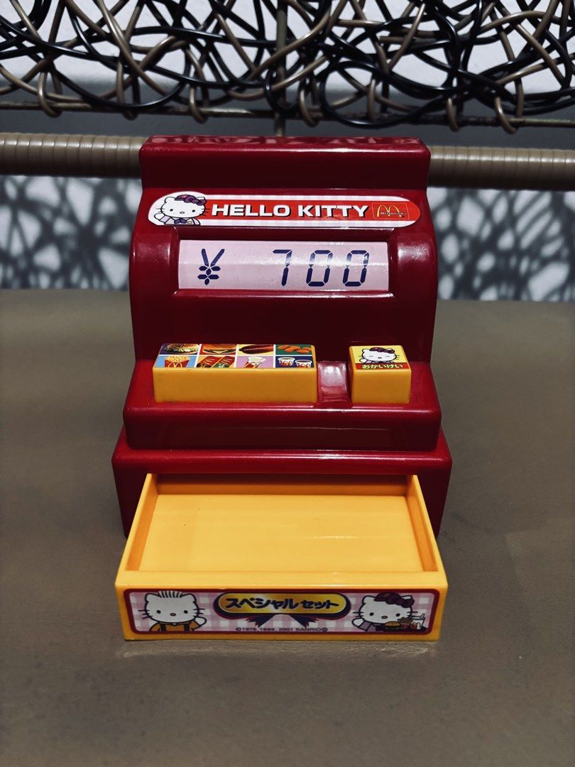 Hello Kitty Cashier- McDonalds (Working) (Category: Character Goods) located in Manila. Submitted by millenial_cabinet (Listing ID 1455618926, Image 2). Description: -Good as fast food playset or collectibles.