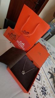（分類：）位於 。 由 warm.sallyscloset 提交（商品編號 1455591813，圖片 1）。簡介： 。