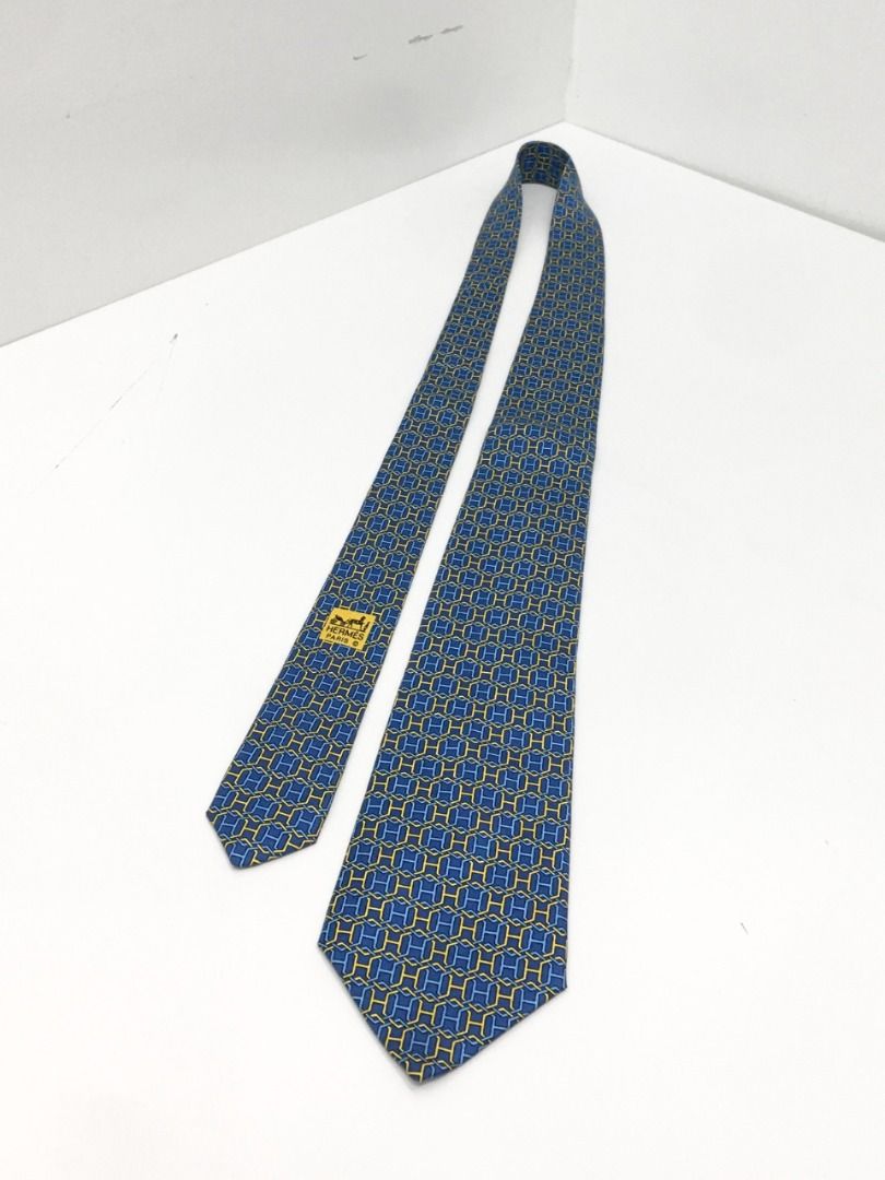 Hermes Silk Necktie (Preloved Authentic) (Category: Luxury Accessories) located in Santa Rosa. Submitted by brandieshoppe (Listing ID 1455588895, Image 2). Description: ✅ Authentic/Original Preloved ✅ From Japan Auction ✅ Money-back Guaranteed If Proven Fake ✅ Message Us For More Details ✅ Open for Layaway Disclaimer: All items sold are preloved unless otherwise stated as brand new. As pre-owned items, signs of previous use, wear, or age may be p