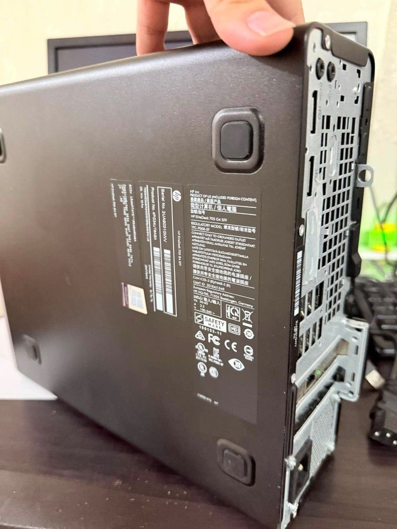 HP Elitedesk 705 G4 SFF (Category: Desktops) located in Manila. Submitted by happyearth.953a15 (Listing ID 1455501343, Image 3). Description: HP Elitedesk 705 G4 SFF Ryzen 5 pro 2400G With Radeon graphics 16gb ram ddr4 120gb ssd Windows 11 pro OS Unit with power cord 💸💸 7,500 Location: San Andres bukid manila Pick up or deliver cod.