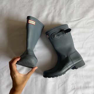 (Category: ) located in . Submitted by dua.closet (Listing ID 1455531444, Image 1). Description: .