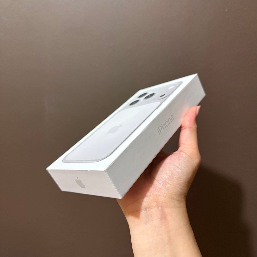 iPhone 17 Pro 256gb Silver (Category: iPhone 17 Series) located in Quezon City. Submitted by rcstny (Listing ID 1455647931, Image 3). Description: FOR SALE! iPhone 17 Pro 256gb Silver Original, brand new sealed ₱72,999 only🤍 FIRM PRICED!.