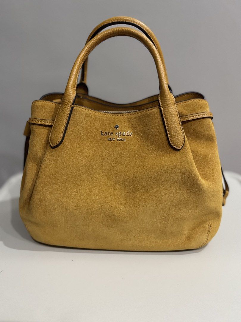 Kate Spade Dumpling Suede Small Satchel (Category: Luxury Bags & Wallets) located in Manila. Submitted by az.boutique22 (Listing ID 1455544429, Image 1). Description: FS: Kate Spade Dumpling Suede Small Satchel Original Price: ₱22,000 Selling Price: ₱8,300 RFS: Never used — just sitting in my cabinet. Purchased from: USA Location: Muzon, Taytay, Rizal Authentic Kate Spade, brand new/never used with original tags attached. Message me for more deta