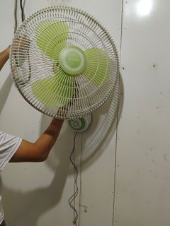 (Kategori: ) berada di . Dikirim oleh secondnyah (ID iklan 1455582816, Gambar 1). Deskripsi: .