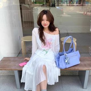 (Category: ) located in . Submitted by starworld.com (Listing ID 1455594538, Image 1). Description: .