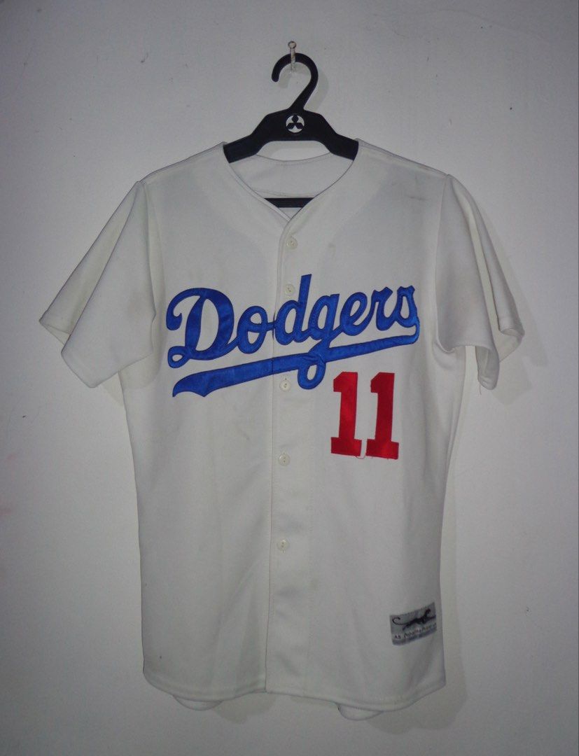 LA Dodgers Baseball Jersey #11 “CHING” (Category: Tshirts & Polo Shirts ) located in Manila. Submitted by morssette_17 (Listing ID 1455510774, Image 1). Description: LA Dodgers Baseball Jersey #11 “CHING” Good condition 📌 RFS: Decluttering .
