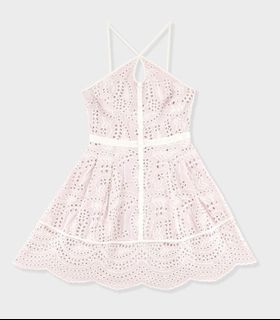 (Category: ) located in . Submitted by closetsale28 (Listing ID 1454516270, Image 1). Description: .