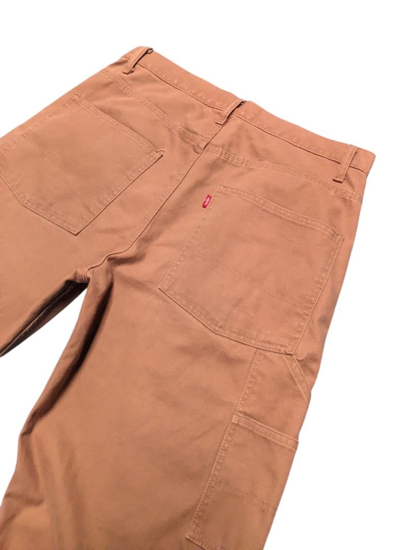 Levi's red tab carpenter size 36 (Category: Jeans) located in Kapalong. Submitted by hashhthrift (Listing ID 1455506083, Image 3). Description: issue see last pic waist 36 length 44 hem 10 thigh 14.