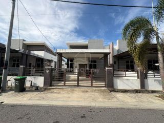 (Category: ) located in . Submitted by ezzwanjaafar (Listing ID 1444095312, Image 1). Description: .
