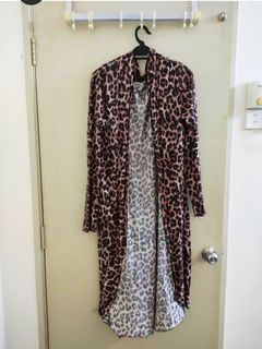 (Category: ) located in . Submitted by mypreloved.wardrobe (Listing ID 1455668159, Image 1). Description: .