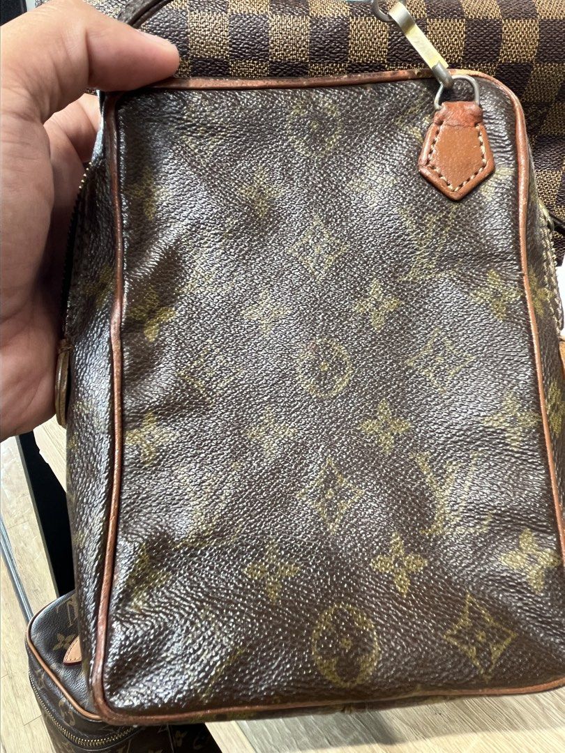 Louis Vuitton Mini Amazon Monogram Crossbody Bag (Category: Luxury Bags & Wallets) located in Manila. Submitted by thevintage90_sretro. (Listing ID 1455609544, Image 2). Description: Vintage Louis Vuitton Mini Amazon Monogram Crossbody Good condition Legit 11,999 only DM.