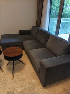 (Category: ) located in . Submitted by furnituregoods81887394 (Listing ID 1455563443, Image 1). Description: .