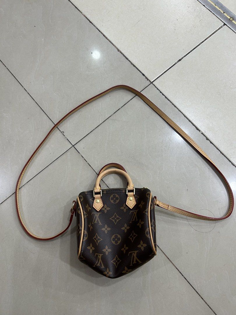 LV nano Speedy (Category: Luxury Bags & Wallets) located in Bacolod City. Submitted by fyceee (Listing ID 1455585626, Image 1). Description: Louis Vuitton Nano Speedy - Good Condition - No Flaws - Price 📩📩📩 𝟭𝘀𝘁 𝘁𝗼 𝗽𝗮𝘆 𝗴𝗲𝘁𝘀 𝘁𝗵𝗲 𝗶𝘁𝗲𝗺 𝗣𝗮𝘆𝗺𝗲𝗻𝘁 Method: Gcash/Go Tyme Bank/BPI🧾 𝗦𝗵𝗶𝗽𝗽𝗶𝗻𝗴: J&T Express | Maxim 𝗟𝗼𝗰𝗮𝘁𝗶𝗼𝗻: Negros Occidental, 6100 📍.
