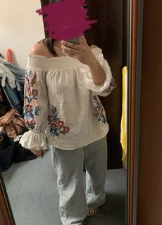 (Category: ) located in . Submitted by ashgoesthrifting (Listing ID 1455555901, Image 1). Description: .