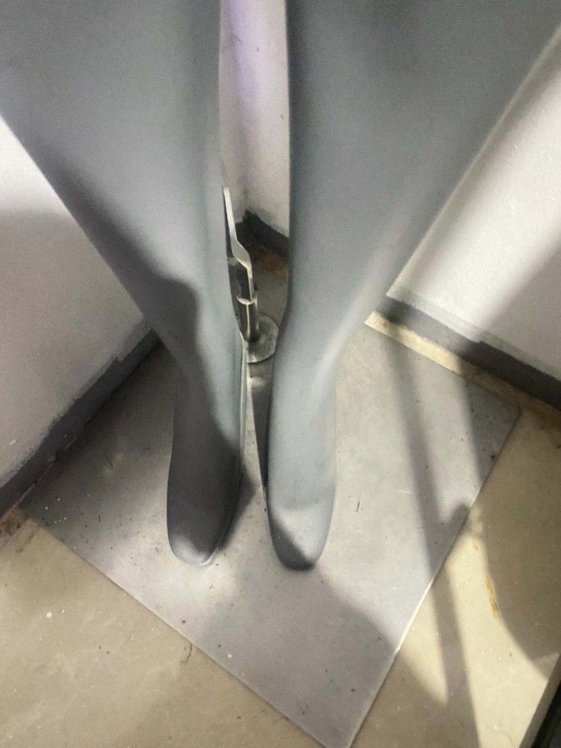 Mannequin Whole Body wit Stand (Category: Looking For) located in Imus. Submitted by loeeechan (Listing ID 1455654391, Image 2). Description: OP: ₱3,800 SP: ₱2,500 FREE SF (₱2,000 +SF, PAY ASAP WITHIN THE DAY ONLY) Flaws: Yung sa Kamay (as seen on photos) Details: - Mabigat - Para sa free sf hanggang Cavite lang - Lalamove only Pero kapag malayo pwede din ipaship sa kahit anong courier upfront payment ibabalik kapag may sukli (estimated fee ₱200-