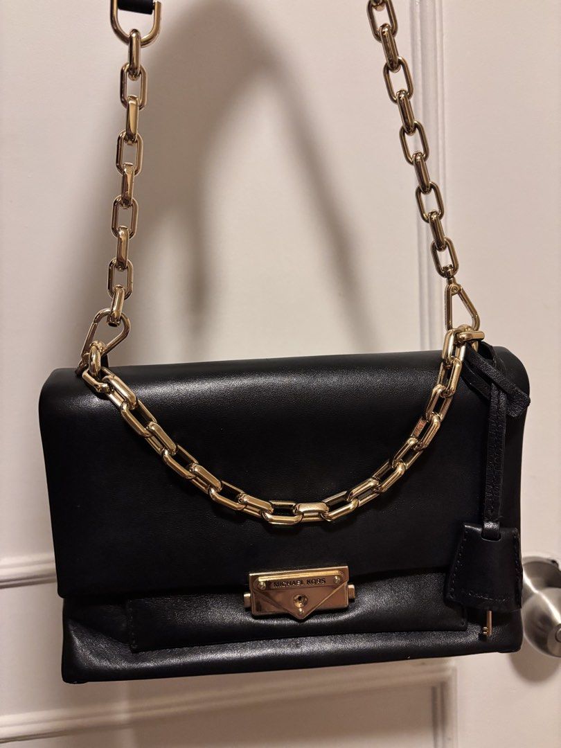 Michael Kors Cece (Category: Luxury Bags & Wallets) located in Antipolo. Submitted by jecxxiz (Listing ID 1455591393, Image 2). Description: Original leather chain bag Regular size.
