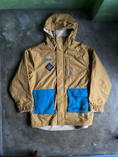 (Category: ) located in . Submitted by thrift-tripper2005 (Listing ID 1455576683, Image 1). Description: .