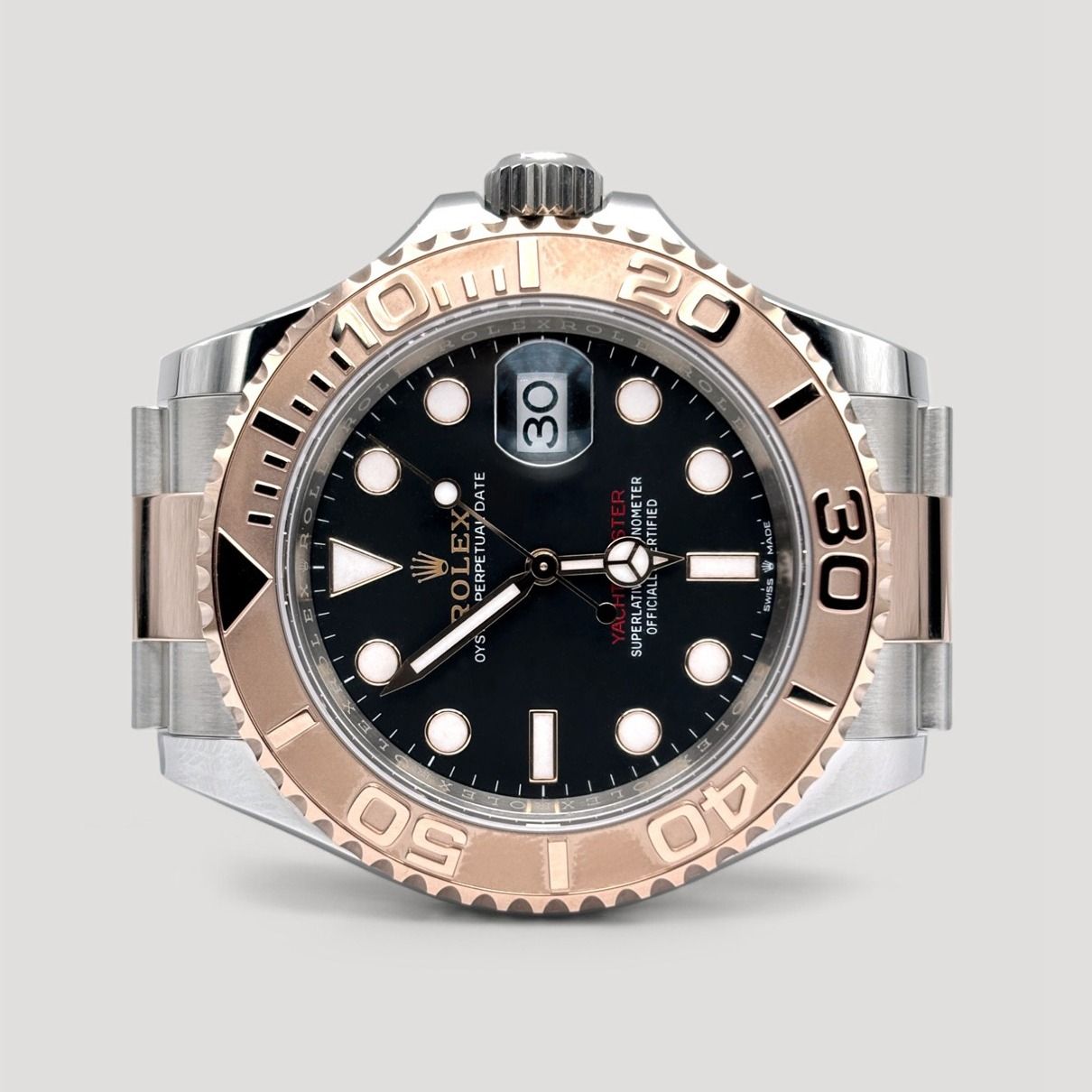 Mint Nov 2022 Rolex Yacht Master Black 40mm 126621 (Category: Watches) located in Singapore. Submitted by pengkweewatches (Listing ID 1455603464, Image 1). Description: Join us on T-elegram for Exclusive Deals & Latest Stock Updates: [External link] Brand: Rolex Model: Yacht Master Reference: 126621 Dated: November 2022 Condition: Mint Dial: Black Case Diameter: 40mm Material: Stainless Steel/Rose Gold Box: Yes Paper/Cert: Yes Remarks: Full Set W