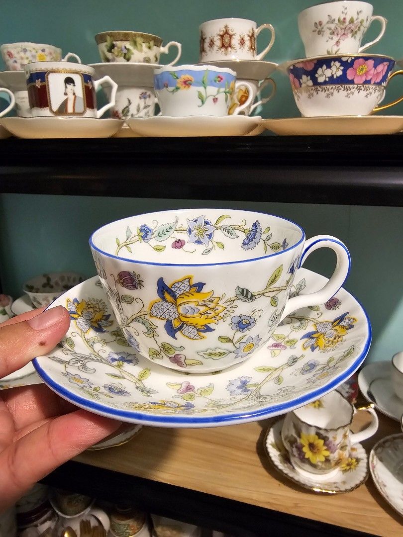 SALE❗️MINTON Haddon Hall - Blue (Category: Coffee & Tea Tableware) located in Quezon City. Submitted by senyoramaria (Listing ID 1455661265, Image 1). Description: MINTON Haddon Hall Blue Made in England Fine Bone China Php1000❗️ --- I also have brandnew with box 2 duos - Green and Blue Php2500 Please check the last two photos. Check out 'ROYAL DOULTON Minton Haddon Hall - Couple Duos', available at PHP 2,500 on #Carousell: https://carousell.app.