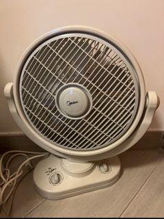 （分類：）位於 。 由 clairhsu0325 提交（商品編號 1455503154，圖片 1）。簡介： 。