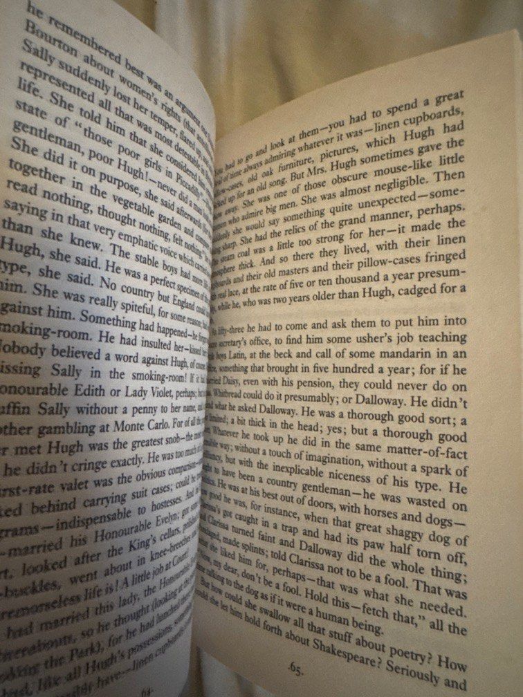 MRS DALLOWAY (Category: Storybooks) located in San Jose del Monte. Submitted by idecluttermythings (Listing ID 1455525851, Image 2). Description: .