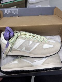 (Category: ) located in . Submitted by khai.uasneakers (Listing ID 1455657984, Image 1). Description: .