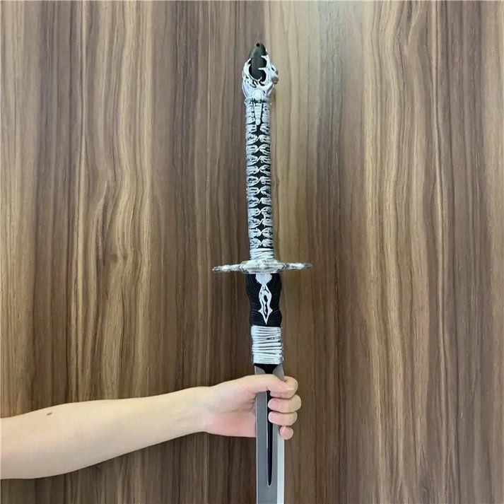 Nier Automata cosplay sword 2B (Category: PlayStation) located in Vigan. Submitted by l4btoxin (Listing ID 1455640825, Image 2). Description: pls pm for more deets <3.