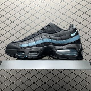 (Category: ) located in . Submitted by lovely_shoes (Listing ID 1455565757, Image 1). Description: .