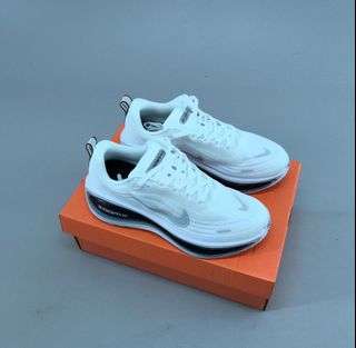 (Category: ) located in . Submitted by khai.uasneakers (Listing ID 1455657770, Image 1). Description: .