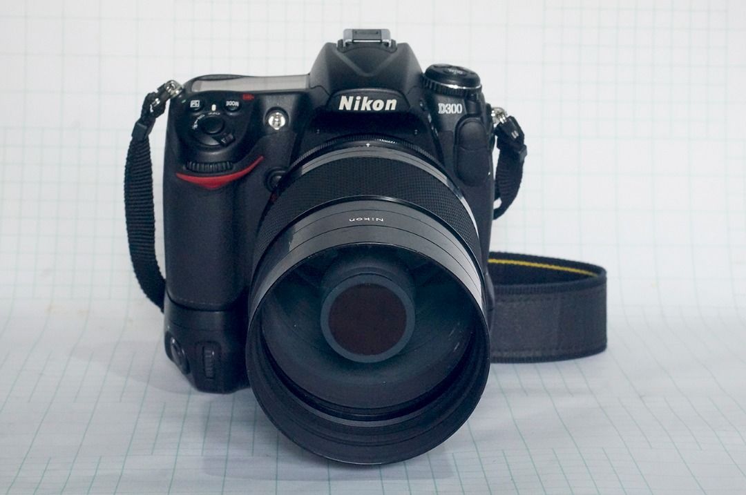 Nikon D300 Bundle (Category: Cameras) located in Quezon City. Submitted by boogiebay (Listing ID 1455599977, Image 1). Description: Nikon D300 Set for Sale: with 2 Lenses and multi power Battery Pack very low shutter count - 3286 Set / Bundle: P 18,000 1. Nikon D300 - in pristine condition • P 9000 shutter count 3286, only 2% of shutter life 2. Nikon 18-55mm AF-S DX 1:3.5-5.6G • P 3000 Nikon lens hood: HB-45 Nikon lens cap: front and back 3. Niko
