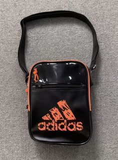 (Category: ) located in . Submitted by diveanddigoutlet (Listing ID 1455673059, Image 1). Description: .