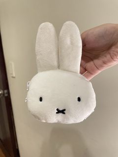 (Category: ) located in . Submitted by taegikook (Listing ID 1455667032, Image 1). Description: .