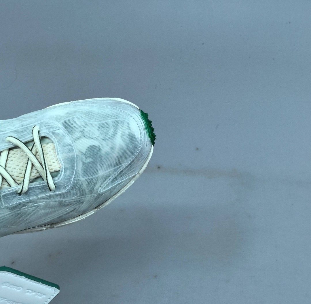 Off-White (Category: Sneakers) located in Kuala Lumpur. Submitted by khai.uasneakers (Listing ID 1455657474, Image 3). Description: ✅ Sizes: Euro 36–47 (NO HALF SIZES) ✅ Delivery Included (West Malaysia) 📦 Securely packed before shipment. 📸 Actual item images uploaded. 📬 Message me for more information. Ref: S41HL003200814.