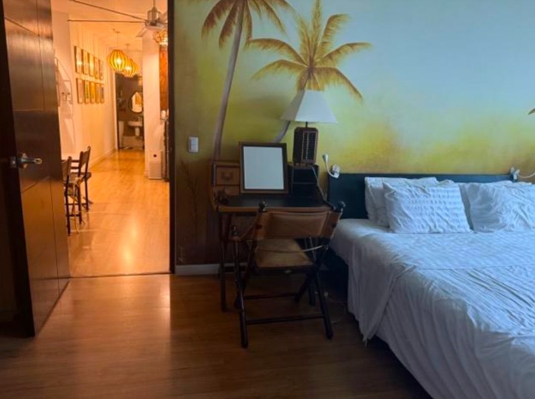 One Maridien 3BR for RENT (Category: Apartments & Condos) located in Makati City. Submitted by lemontreerealestateinc. (Listing ID 1455563357, Image 3). Description: FOR RENT ONE MARIDIEN Bonifacio Global City, Taguig Furnished 3-bedroom condominium unit for rent at One Maridien with a 160 sqm floor area and 2 parking slots. This Furnished condo in BGC offers a comfortable and convenient lifestyle in a prime location near offices, shopping malls,