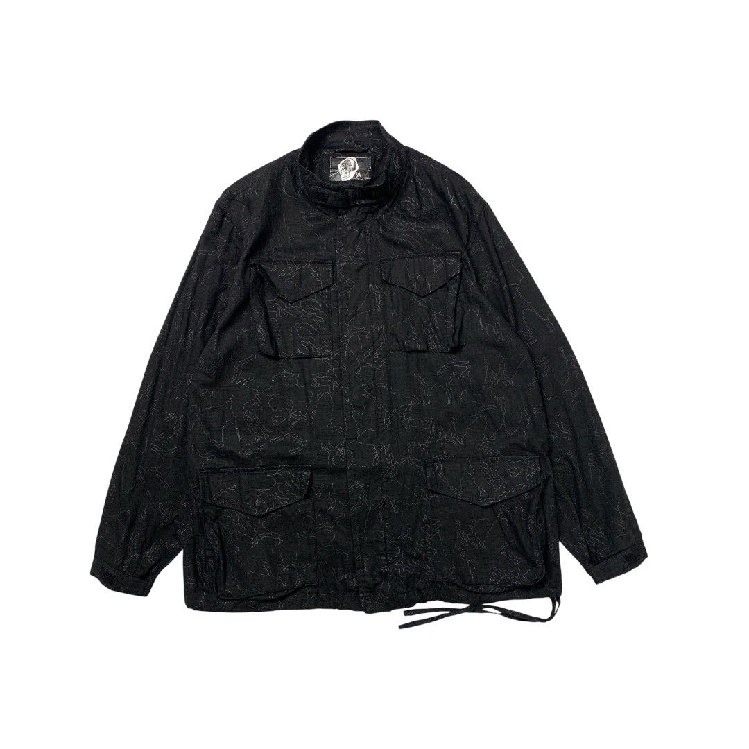 P.A.M commander jacket (fly camou) (Category: Coats, Jackets and Outerwear) located in Baguio. Submitted by been.aged_ph (Listing ID 1455674508, Image 1). Description: 𝚂𝚒𝚣𝚎: fits up to XL 𝙳𝚒𝚖𝚎𝚗𝚜𝚒𝚘𝚗𝚜: 23 x 29.5 𝙲𝚘𝚗𝚍𝚒𝚝𝚒𝚘𝚗: Very Good 𝙸𝚜𝚜𝚞𝚎: none Model Height: 5' 7" .