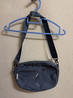 (Category: ) located in . Submitted by shophere22 (Listing ID 1455669515, Image 1). Description: .