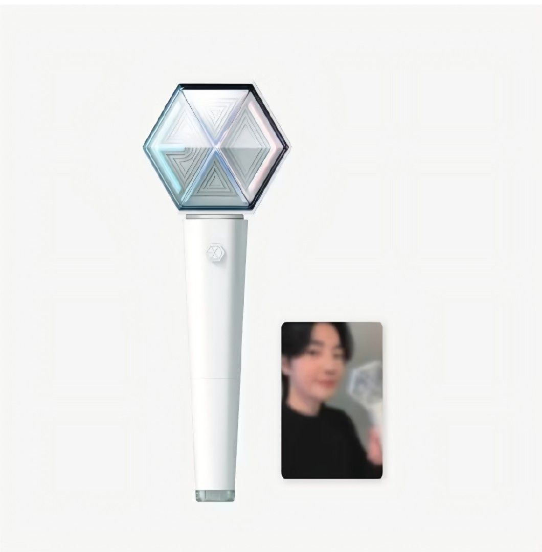 [POB] EXO OFFICIAL LIGHTSTICK VER.3 (Category: K-Wave Merchandise) located in San Mateo. Submitted by yoorikoreanmerchandise (Listing ID 1455527237, Image 1). Description: MOP : GCASH/GOTYME.