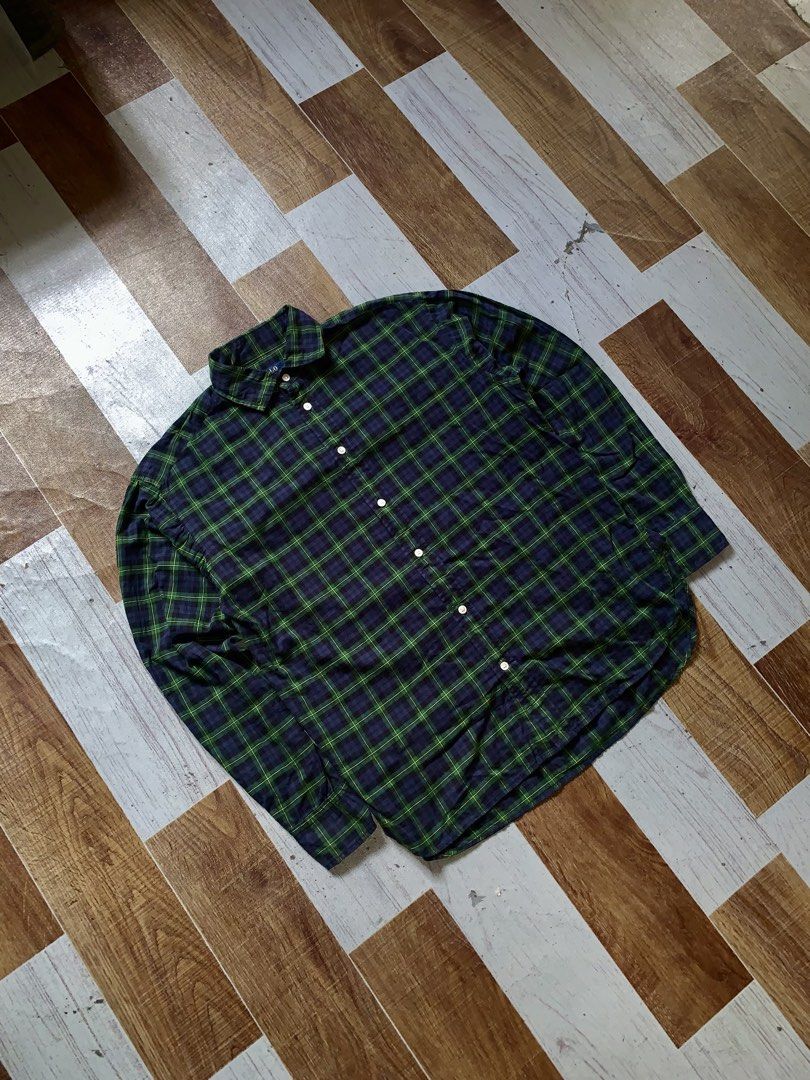 Polo Ralph Lauren Plaid Long Sleeve (Category: Formal Shirts) located in Talaingod. Submitted by anywearthrifted.cs (Listing ID 1455570613, Image 2). Description: Size 2/Small on tag W20.5 x L25 Excellent condition No issue 📩📩.