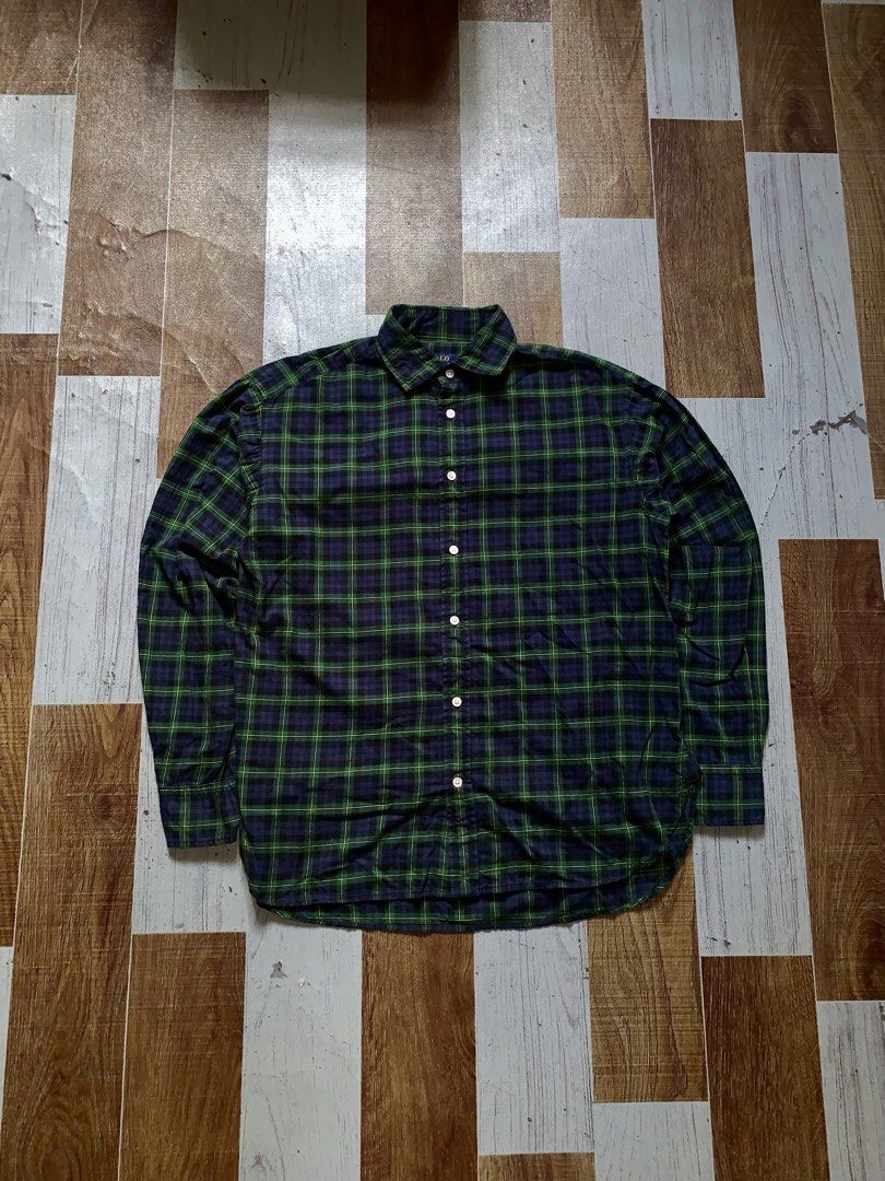 Polo Ralph Lauren Plaid Long Sleeve (Category: Formal Shirts) located in Talaingod. Submitted by anywearthrifted.cs (Listing ID 1455570613, Image 1). Description: Size 2/Small on tag W20.5 x L25 Excellent condition No issue 📩📩.