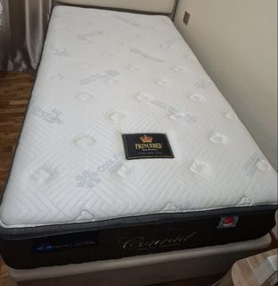 (Category: ) located in . Submitted by evond296 (Listing ID 1455514520, Image 1). Description: .