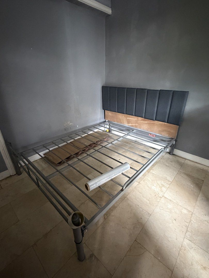 queen size bed frame with headboard (Category: Bed Frames & Mattresses) located in Paranaque City. Submitted by shopnrepeat_ (Listing ID 1455521214, Image 1). Description: queen size cut from double deck sturdy durable steel frame honest issue: paint discoloration rfs: moved out.