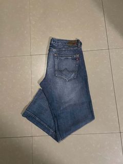 (Category: ) located in . Submitted by thriftfindsarchive (Listing ID 1455593131, Image 1). Description: .