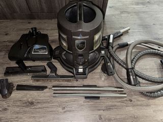 (Category: ) located in . Submitted by preloved_vacuums (Listing ID 1455524384, Image 1). Description: .