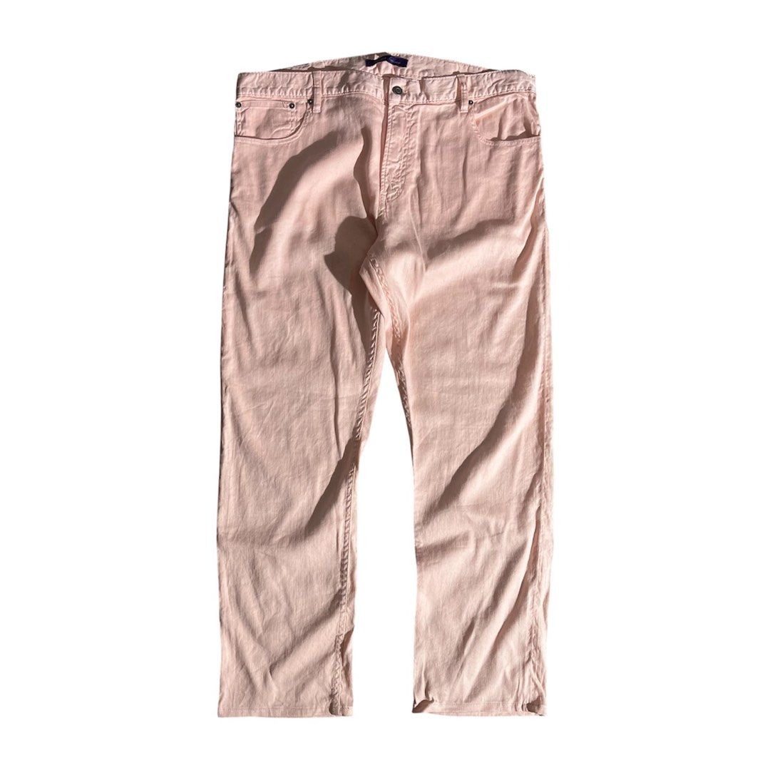 Ralph Lauren Purple Label Jeans (Category: Luxury Apparel) located in Daraga. Submitted by th3cliquejunks (Listing ID 1455520609, Image 1). Description: Ralph Lauren Purple Label Jeans Tagged Size: 38” x 32” Condition: 10/10 No issue Made in: Portugal Authentic Dimensions: Waist: 38” Length: 40.5” Leg Opening: 8.5” - 2,480 Dm!.