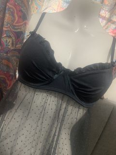 (Category: ) located in . Submitted by closetsunday (Listing ID 1455643846, Image 1). Description: .
