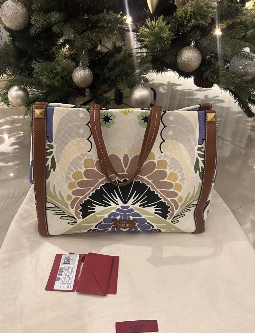 RUSH Valentino Garavani Book Tote (Category: Luxury Bags & Wallets) located in Manila. Submitted by shop.avl (Listing ID 1455513448, Image 2). Description: Available! Bought in Milan Italy, Brand new selling low bought for 48,000 .