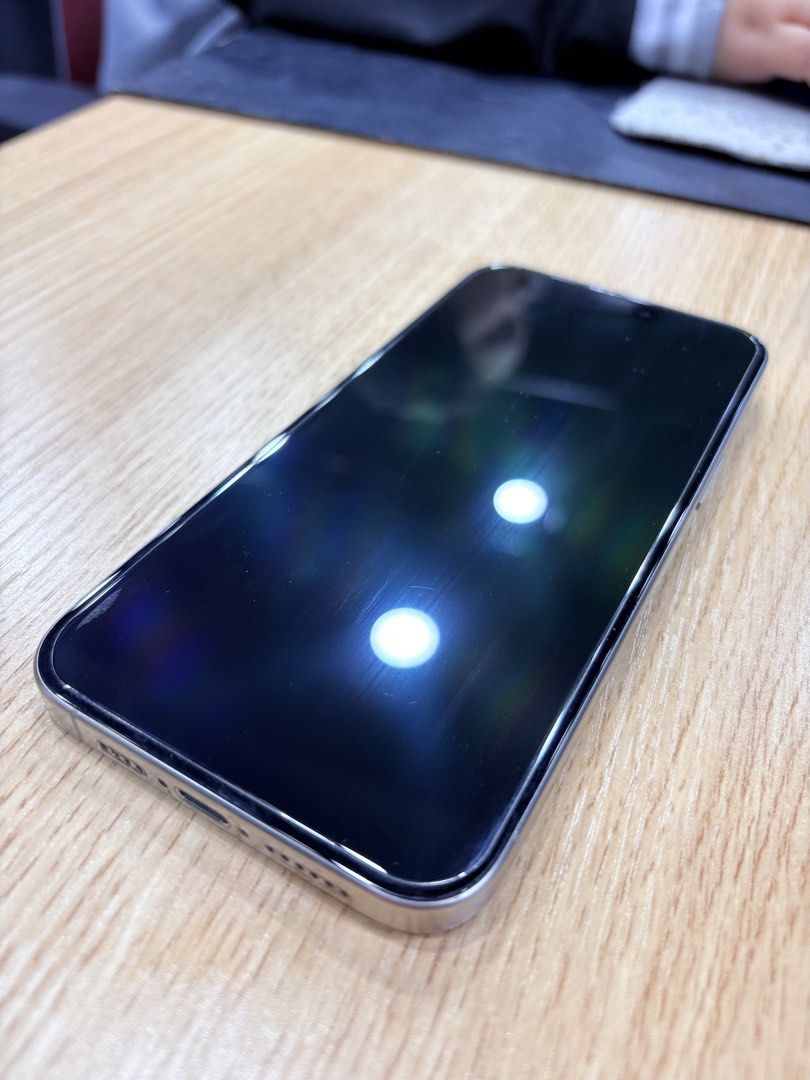 Selling iPhone 15 Pro Max 1TB Titanium (Category: iPhone 15 Series) located in Manila. Submitted by ronerichtan (Listing ID 1455555521, Image 1). Description: iPhone 15 Pro Max - 1TB - Titanium Battery Health - 81% Smoothness - 100%.